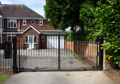 driveway gates installer coventry