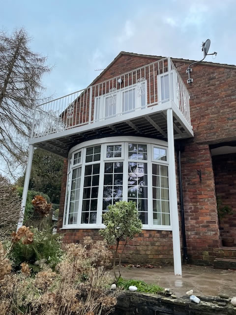 bespoke balconies Warwickshire