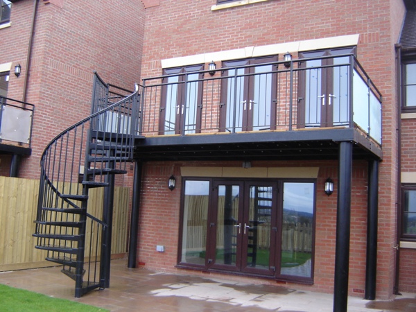 balcony installerers Warwickshire